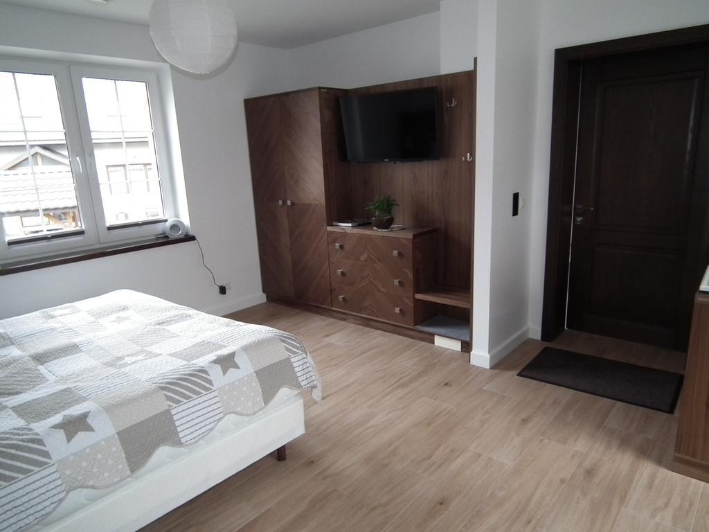 Apartamento Pod Modrzewiami Krynica-Zdrój Exterior foto